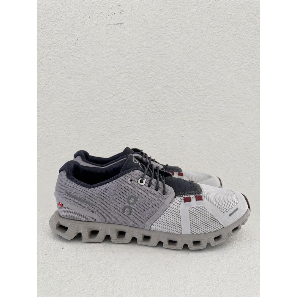 On Cloud 5 Gray Women's Sz 8.5 Running Shoes